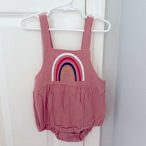 Baby girl Rainbow 🌈 Textured Dusty Pink / Rose Romper